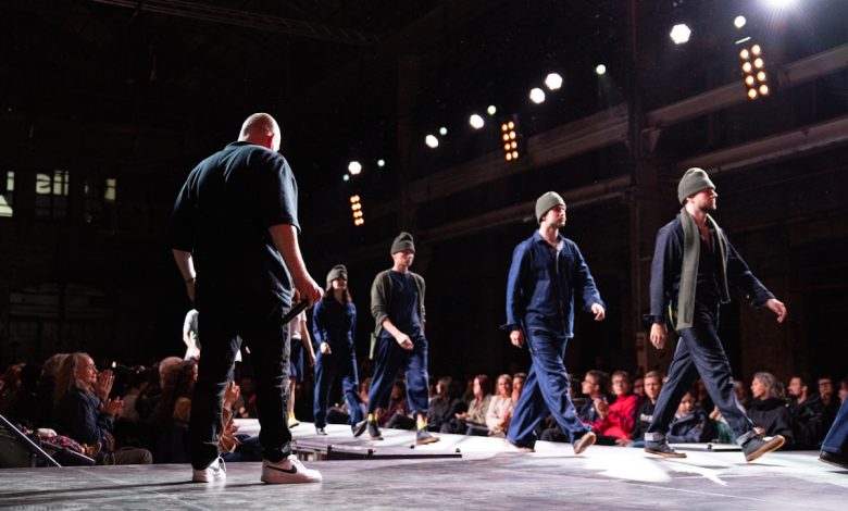 How to Create a Functional Tiny Home Office